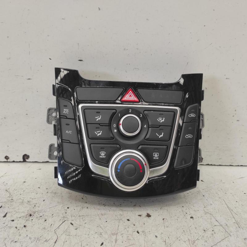 heater/aircon controls