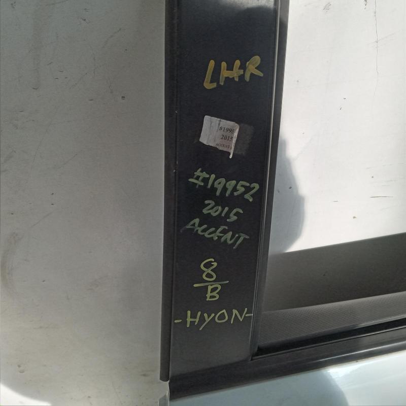 door/sliding rear left