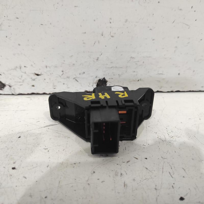 power door window switch