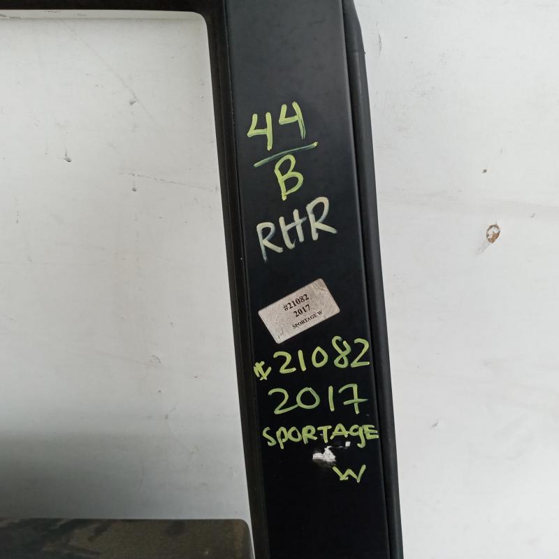 door/sliding rear right