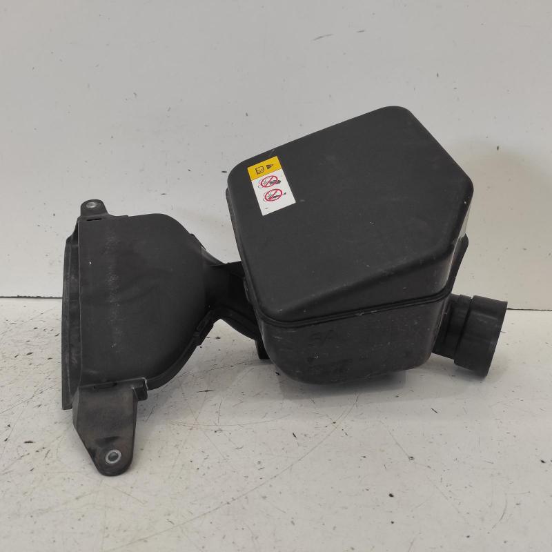 air cleaner duct/hose