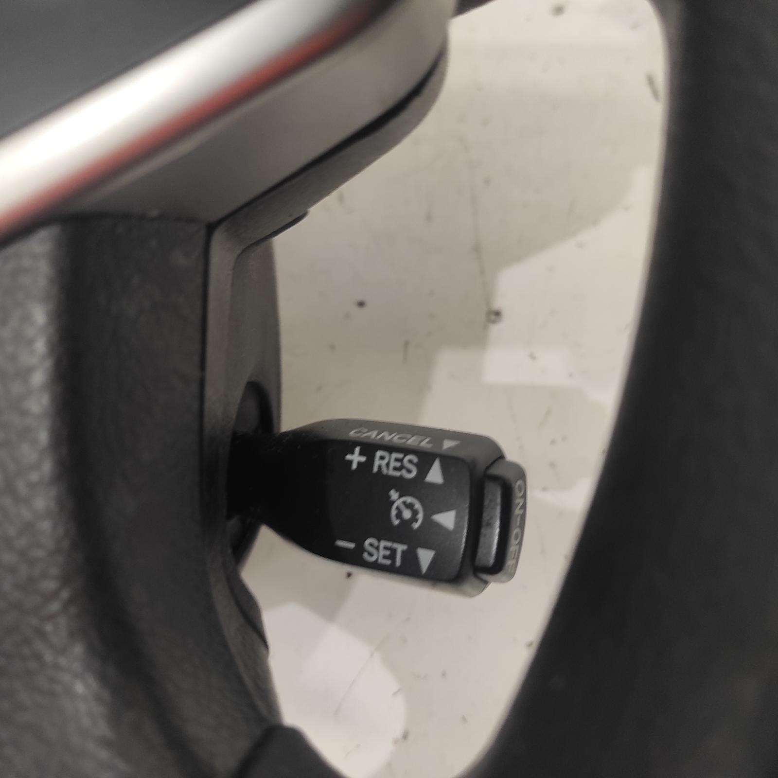 Aurion Steering Wheel 2012-2017 vinyl,at-x type,gsv50r,04/12-08/17 00021246 #648298