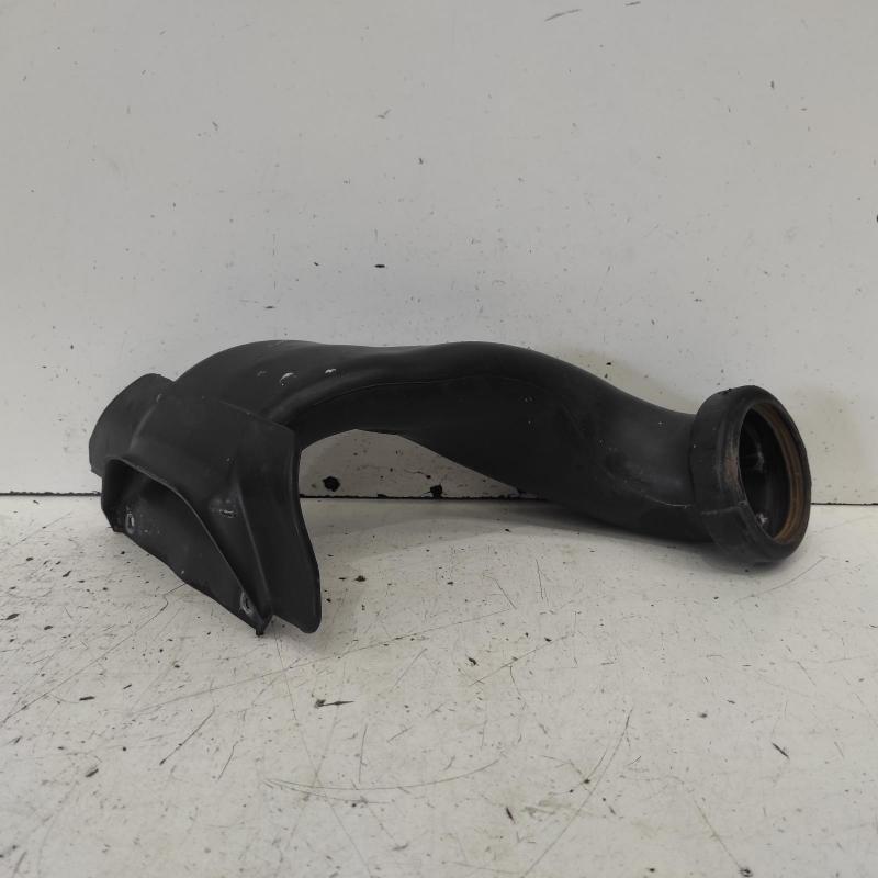 air cleaner duct/hose