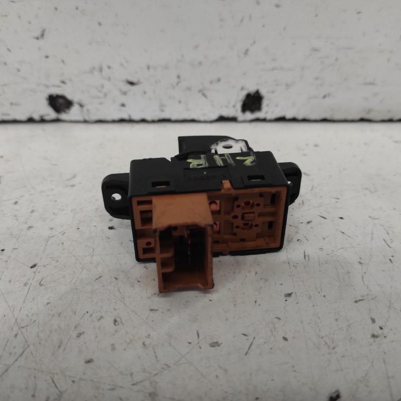 power door window switch