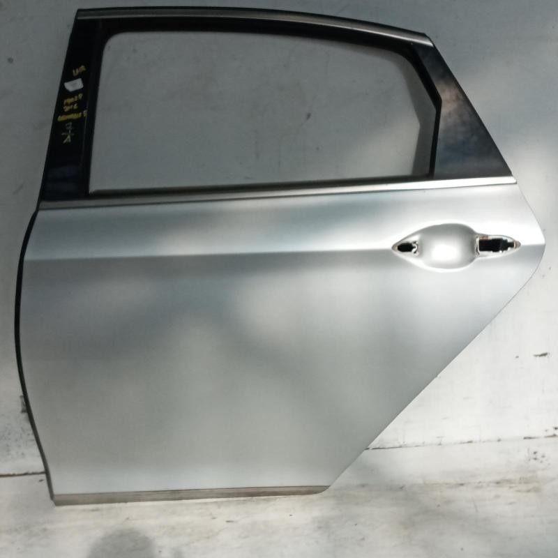 door/sliding rear left