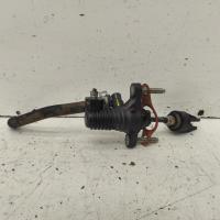 clutch master cylinder