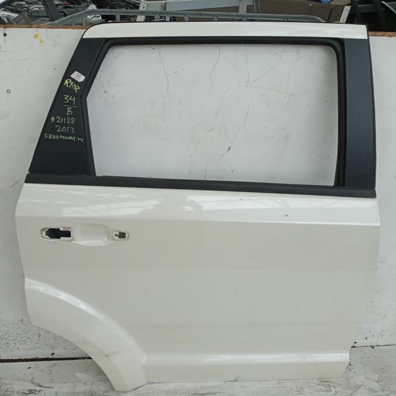 door/sliding rear right