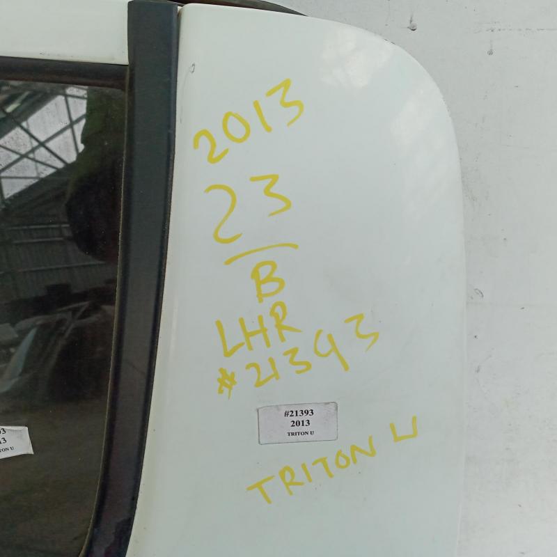 door/sliding rear left