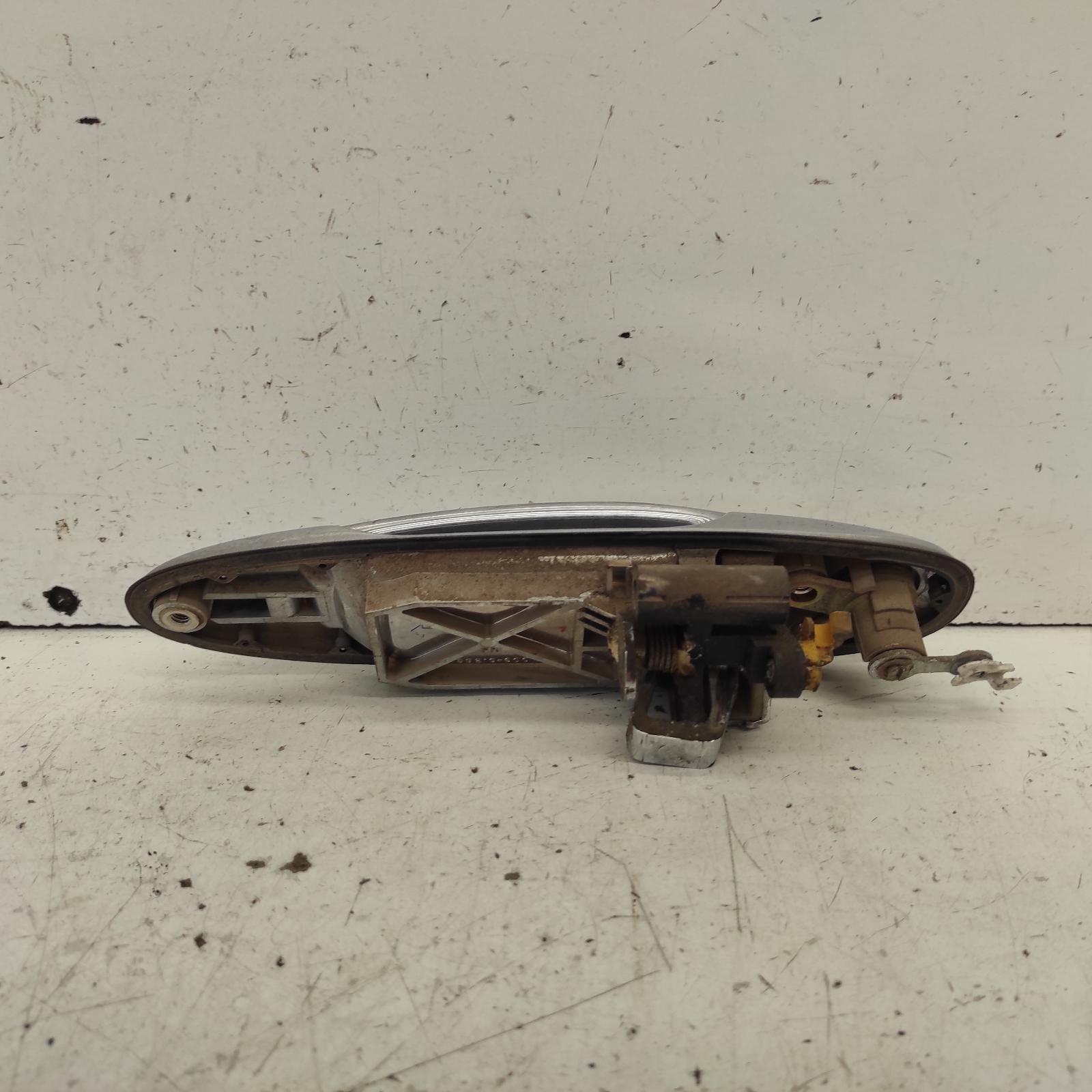 Landcruiser Door Handle 1998-2007 100 series,outer,rh front,chrome,01/98-10/07 00021536 #649188