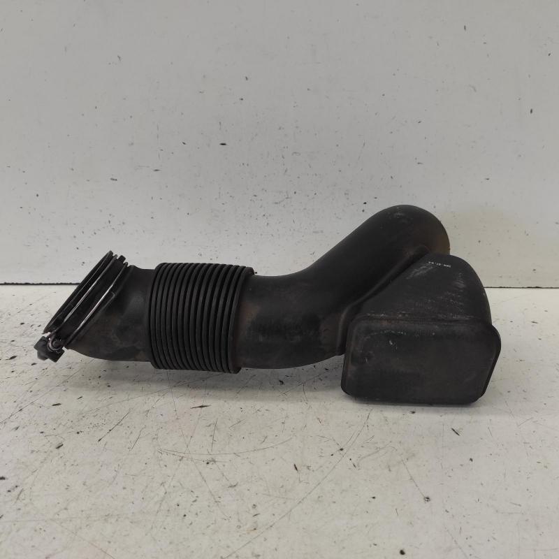 air cleaner duct/hose