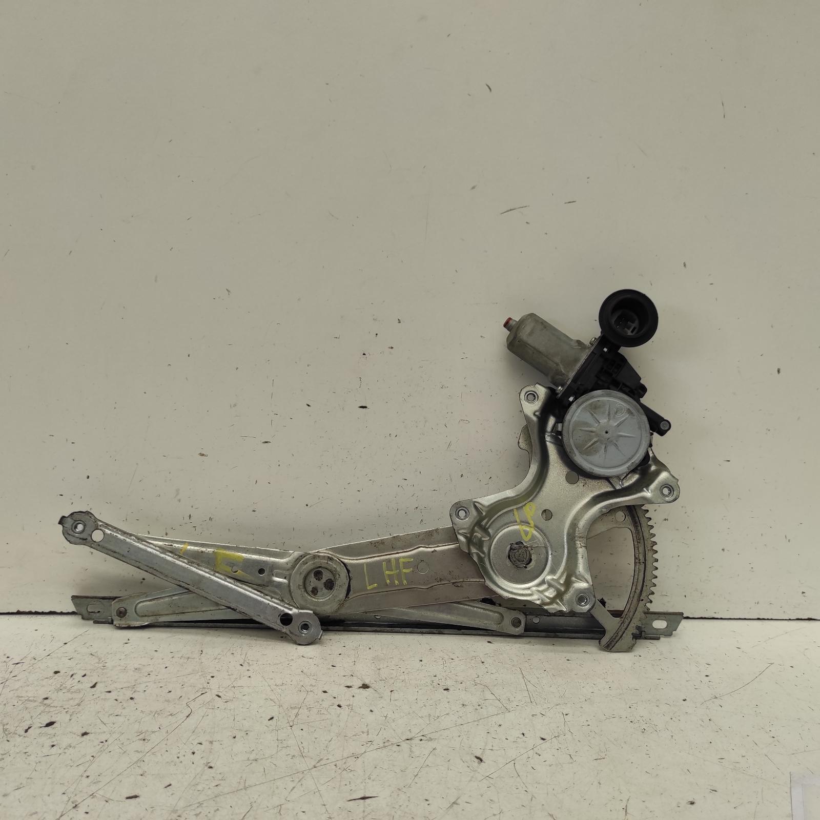 Aurion Window Regulator/motor Front Left 2012-2017 power,gsv50r,02/12-08/17 00021176 #649546