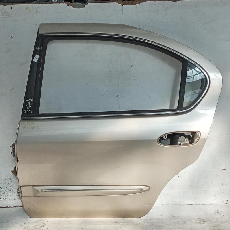 door/sliding rear left