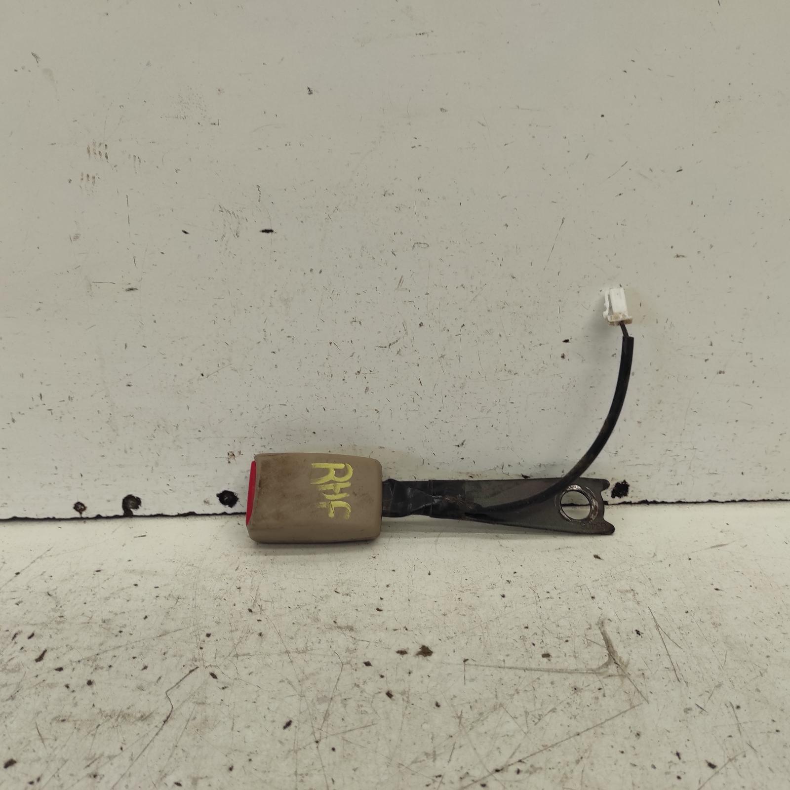 Landcruiser Seat Belt Stalk 1998-2007 100/105 series,rh front,ab052 code,airbag type (elec pretensioner type),seat belt stalk only,tan,01/98-10/07 00021536 #649248