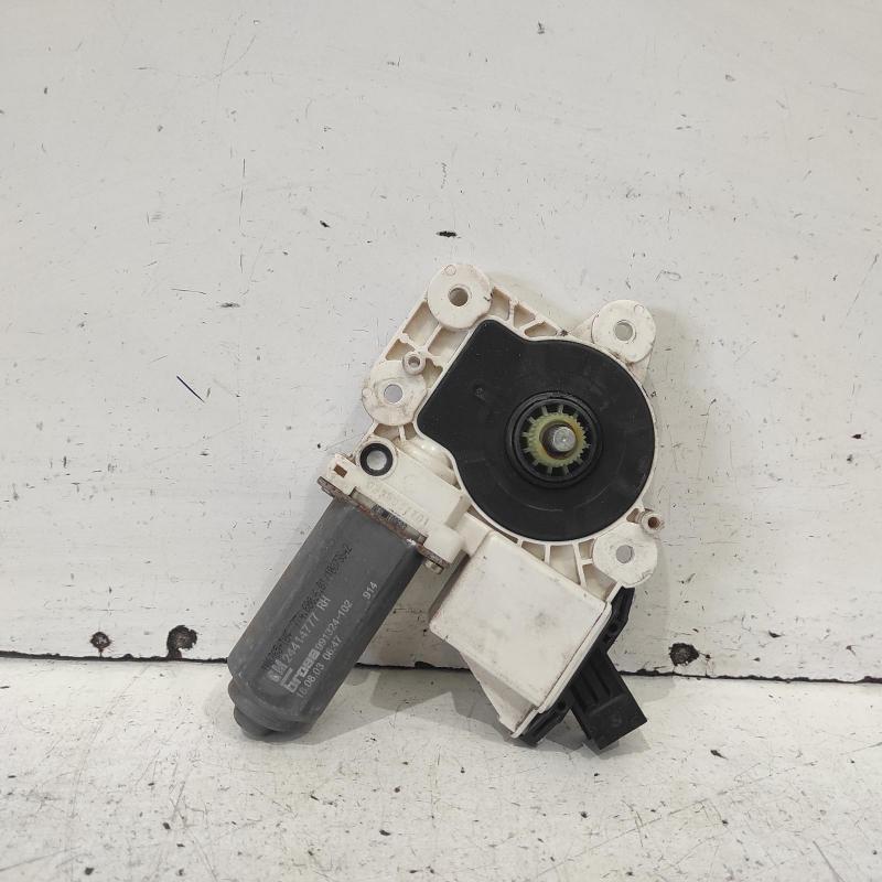 window regulator/motor rear right