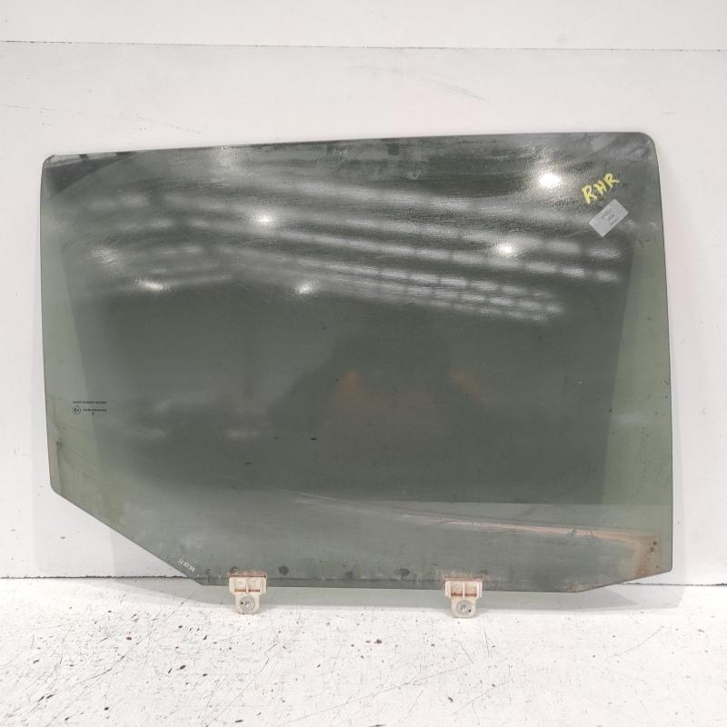 door window rear right