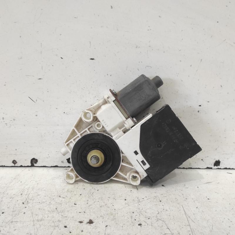 window regulator/motor rear right