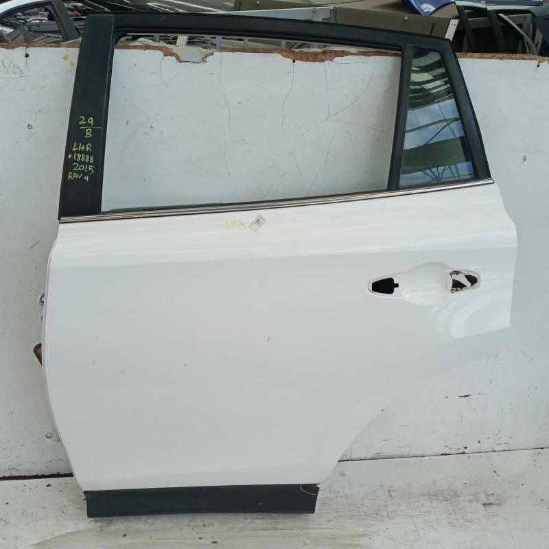 door/sliding rear left