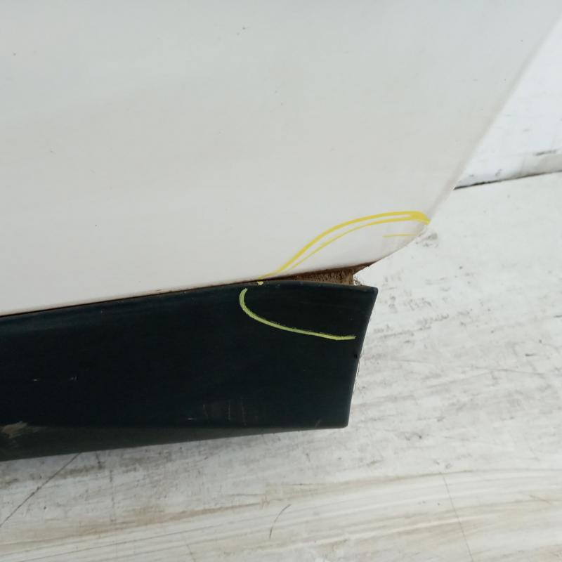 door/sliding rear left