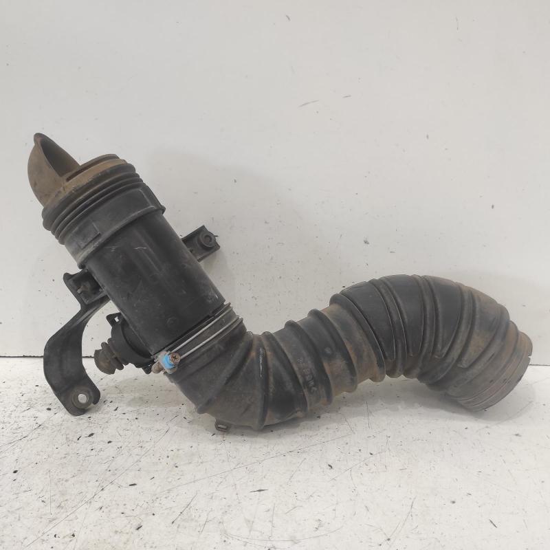 air cleaner duct/hose