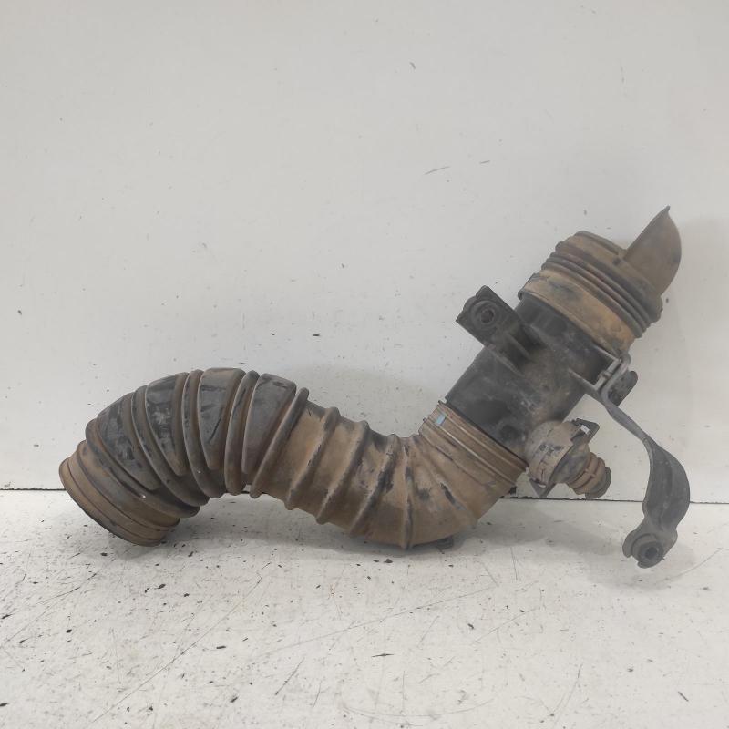 air cleaner duct/hose