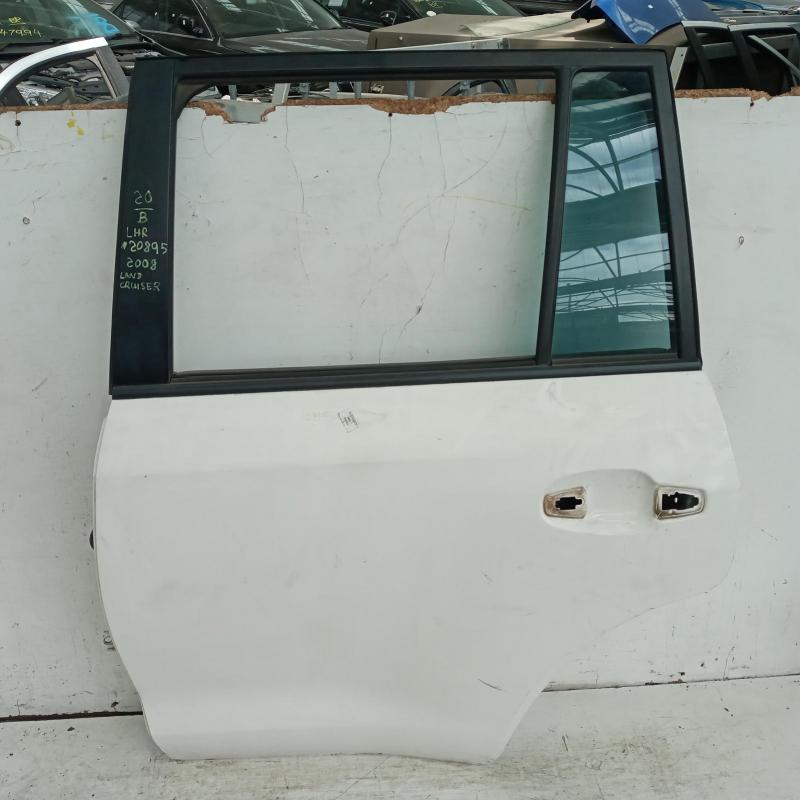 door/sliding rear left
