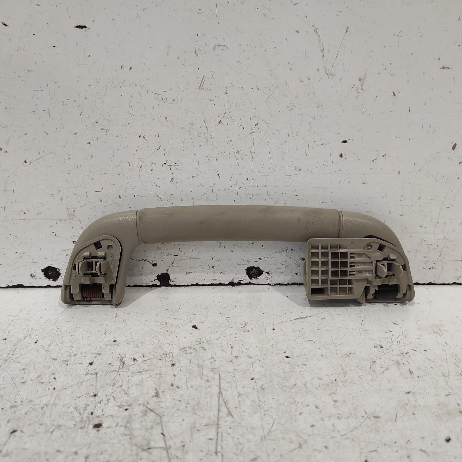 Aurion Grab Handle 2006-2012 gsv40r 10/06-03/12 00020670 #650836
