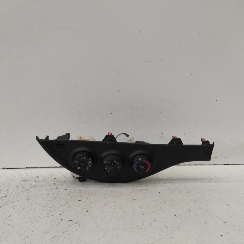 heater/aircon controls