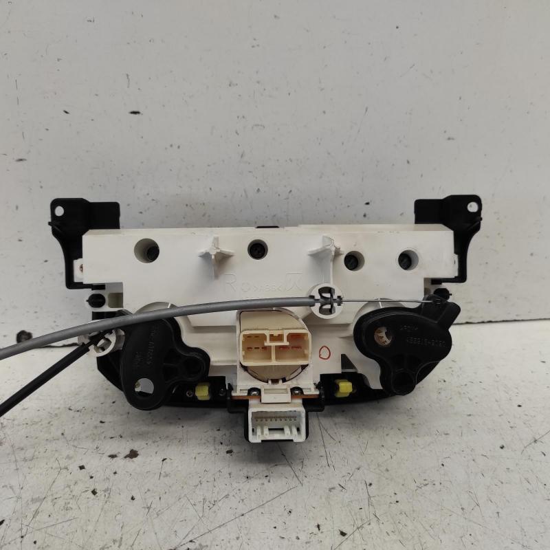 heater/aircon controls