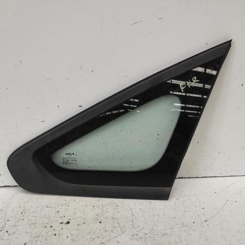 side glass rear right