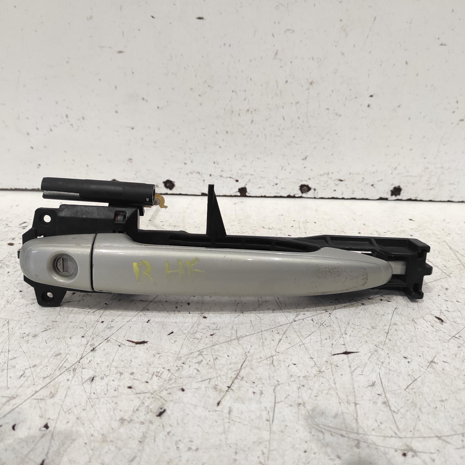 Camry Door Handle 2006-2011 outer,rh front,colour coded,acv40,06/06-11/11 00020647 #651703