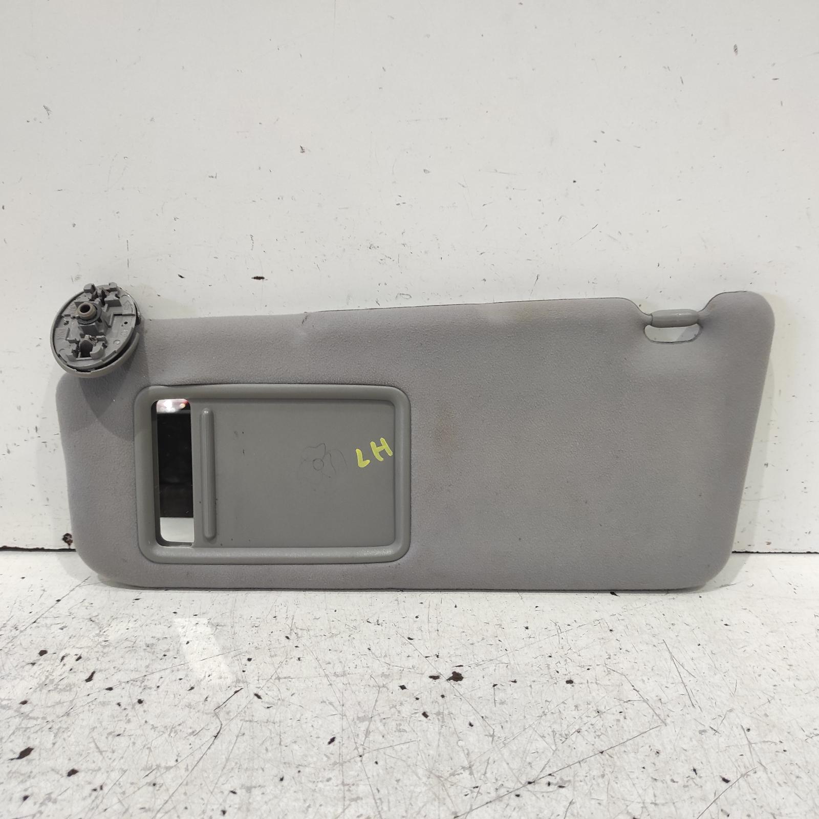 Camry Sunvisor 2006-2011 acv40,lh side,non lamp type,06/06-11/11 00020647 #651672