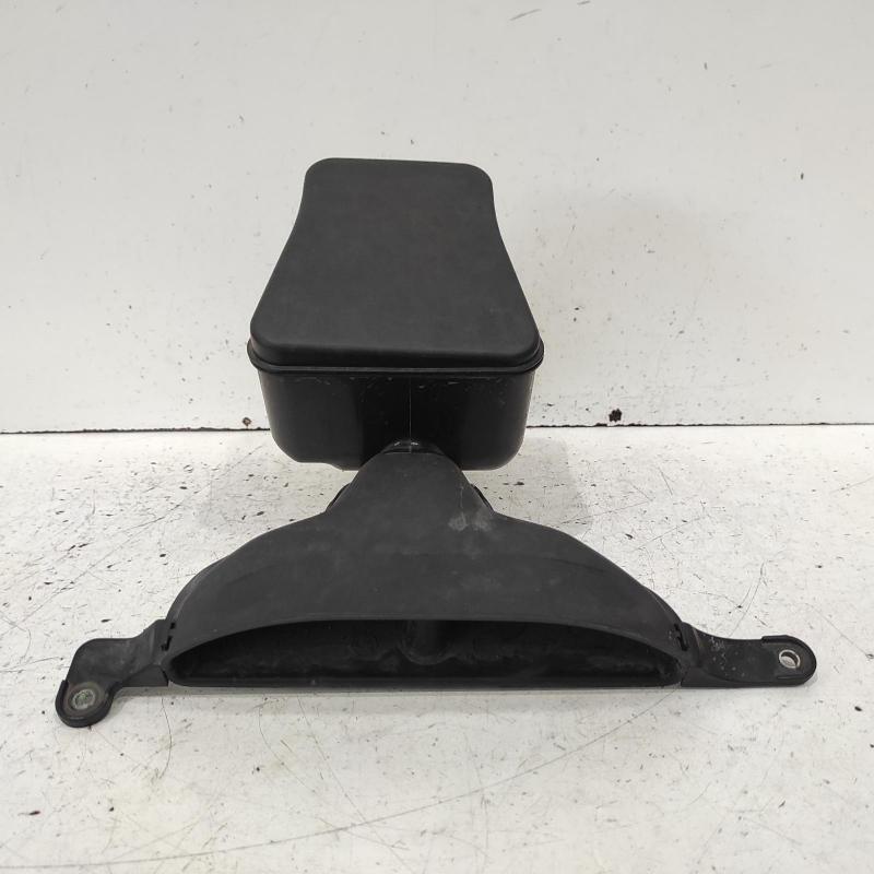 air cleaner duct/hose