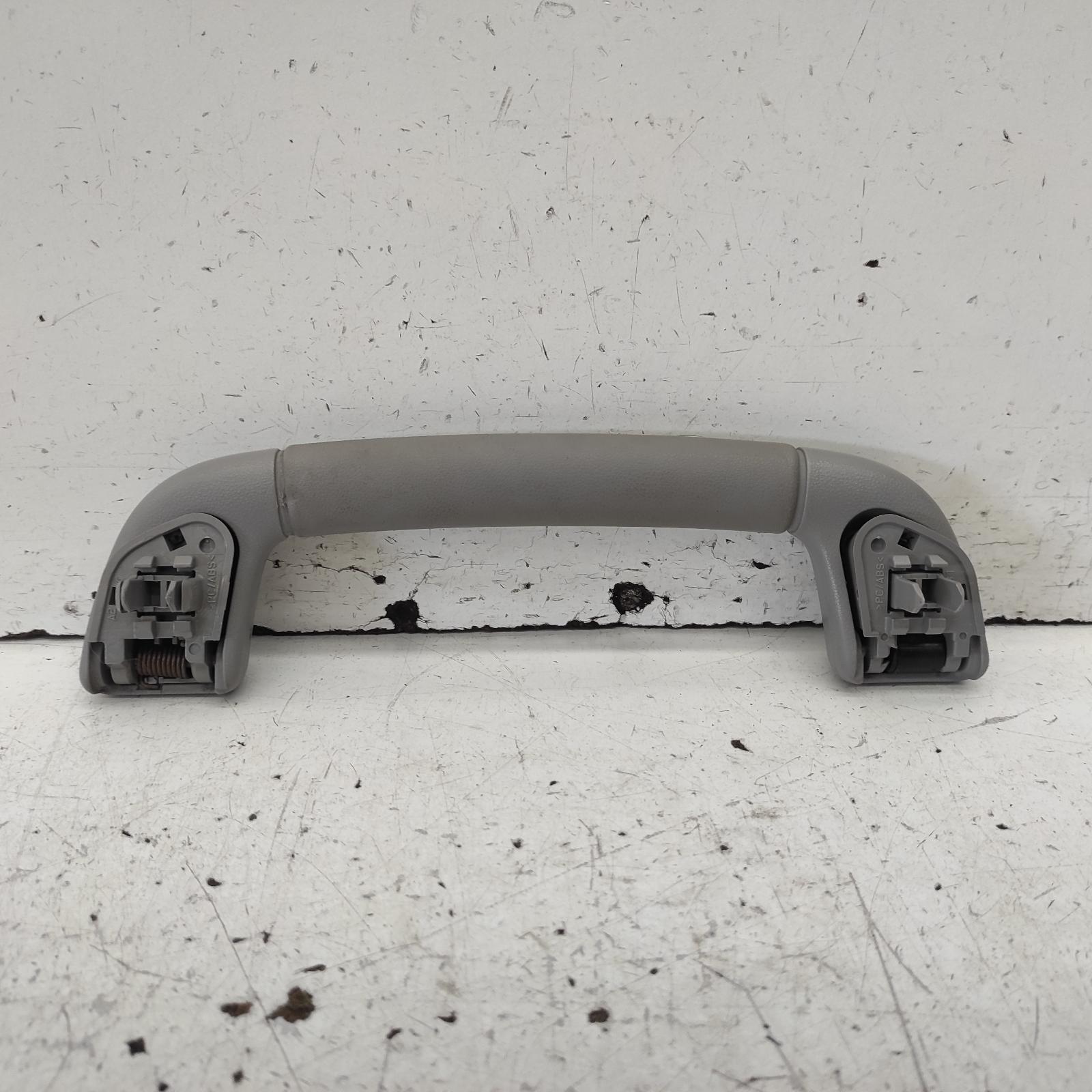 Aurion Grab Handle 2006-2012 gsv40r 10/06-03/12 00020664 #651795