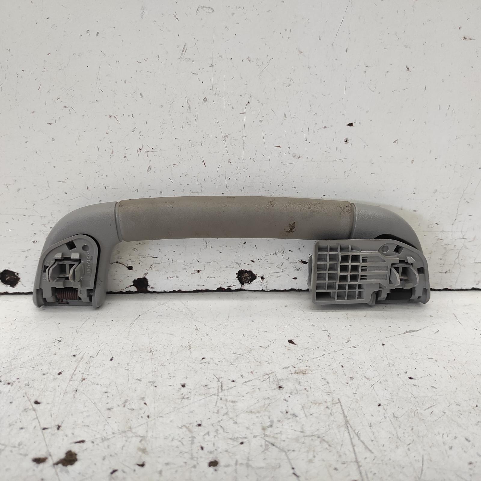 Aurion Grab Handle 2006-2012 gsv40r 10/06-03/12 00020664 #651796