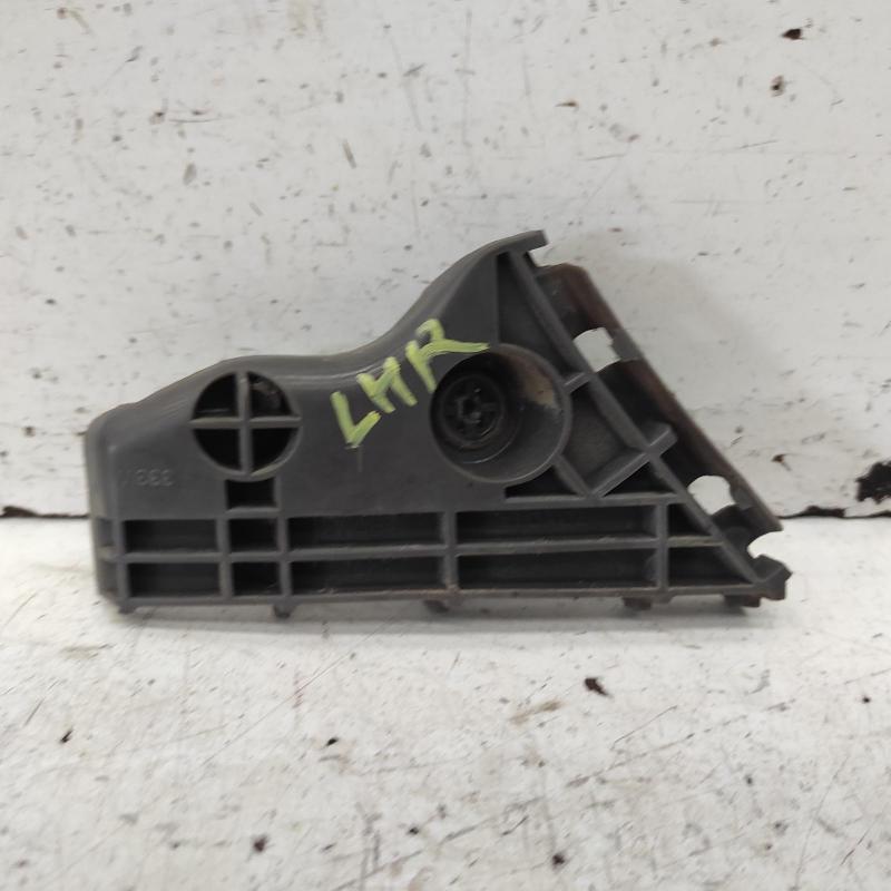 miscellaneous bracket