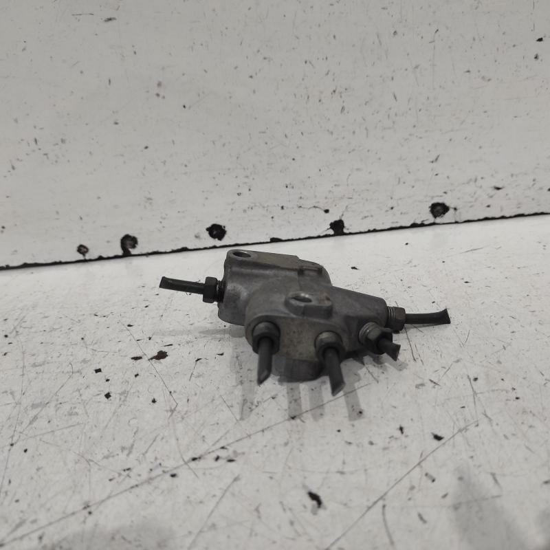 brake compress valve