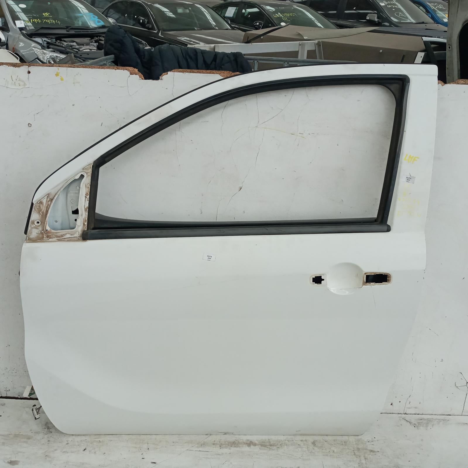 Bt50 Door Front Left 2011-2020 up-ur,single/extra cab,10/11-06/20 00021574 #652255