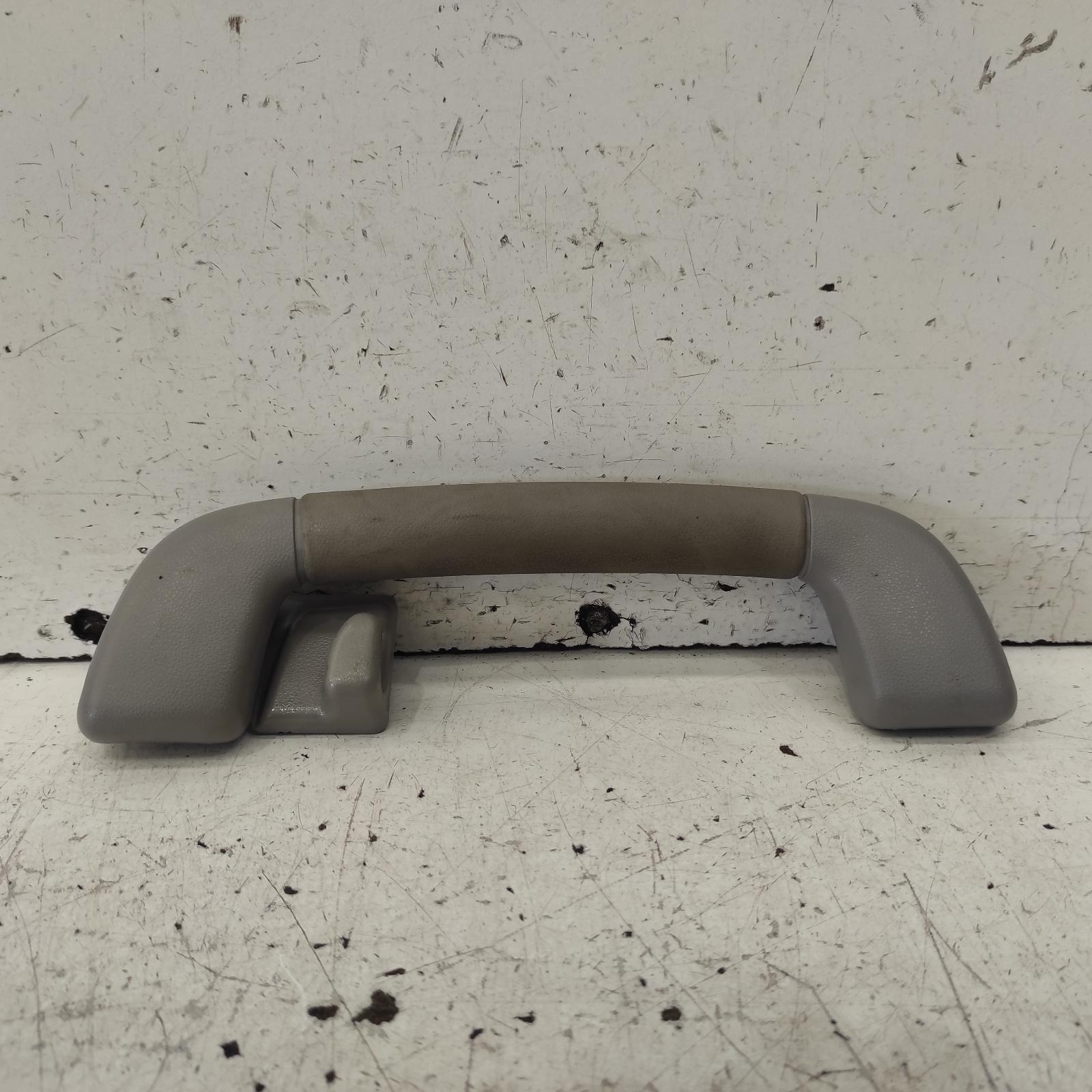 Aurion Grab Handle 2006-2012 gsv40r 10/06-03/12 00021129 #653072