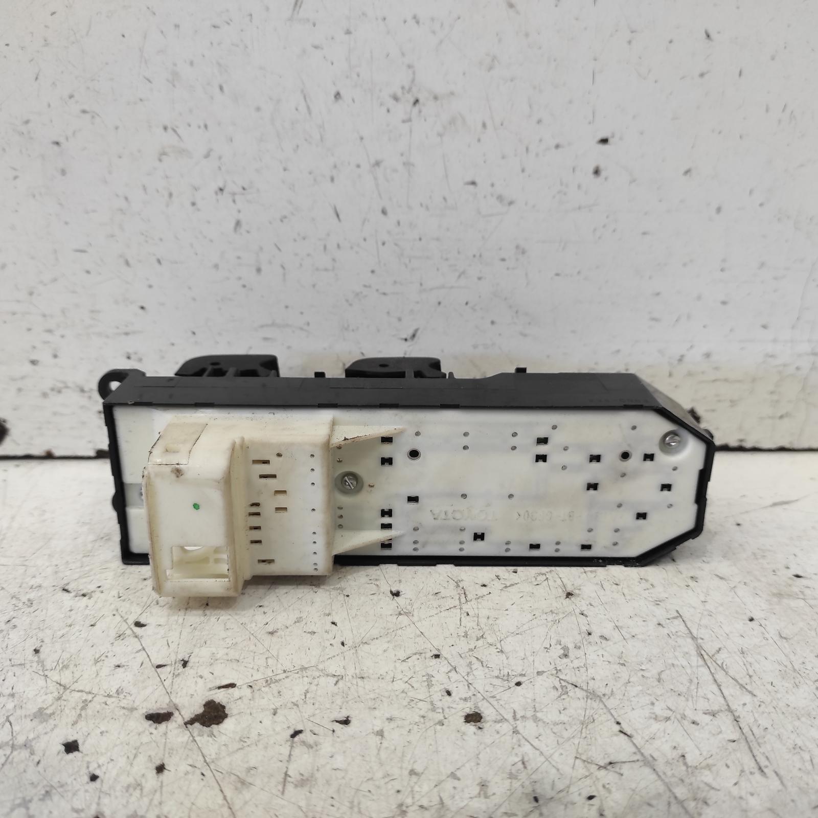 Aurion Power Door Window Switch 2006-2012 rh front (master switch),gsv40r,10/06-03/12 00021129 #653057