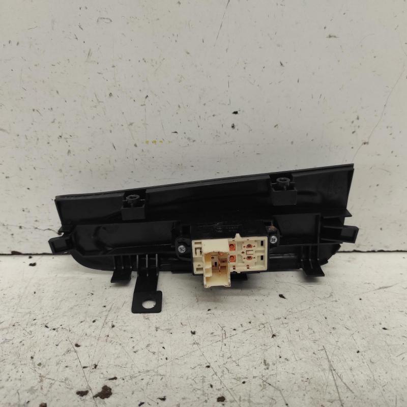 power door window switch