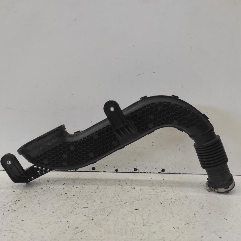 air cleaner duct/hose