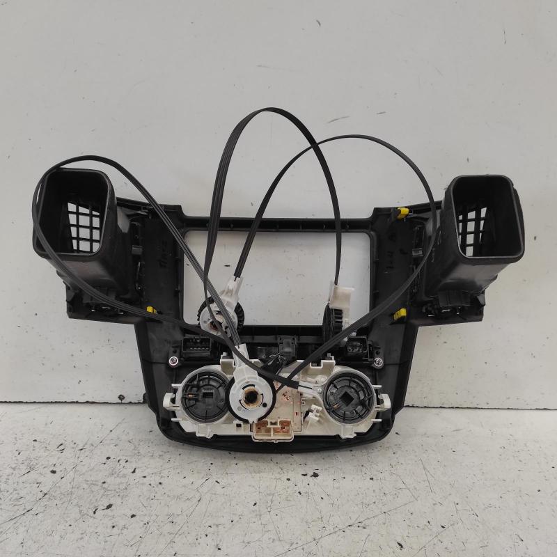 heater/aircon controls