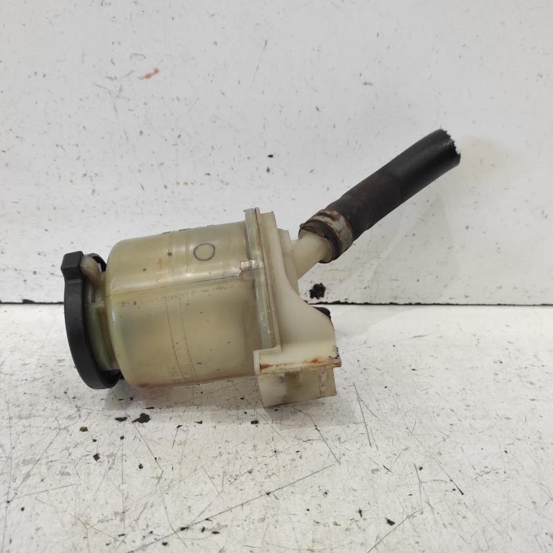 power steering reservoir