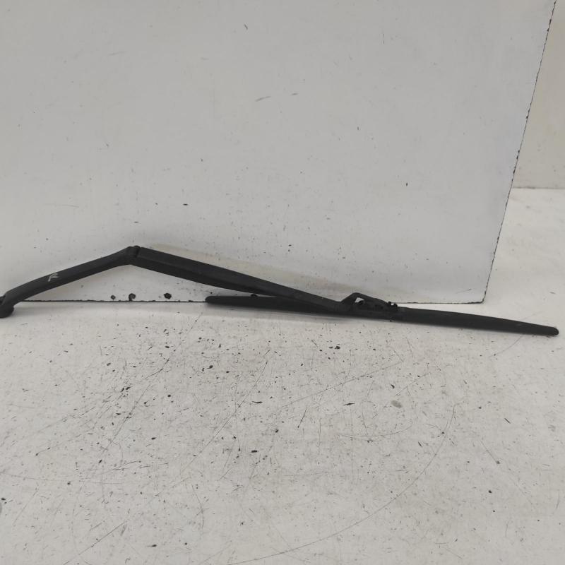 wiper arm