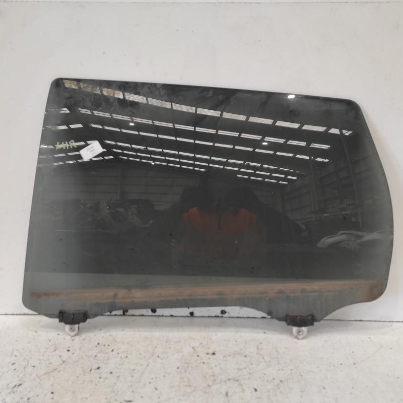 door window rear left