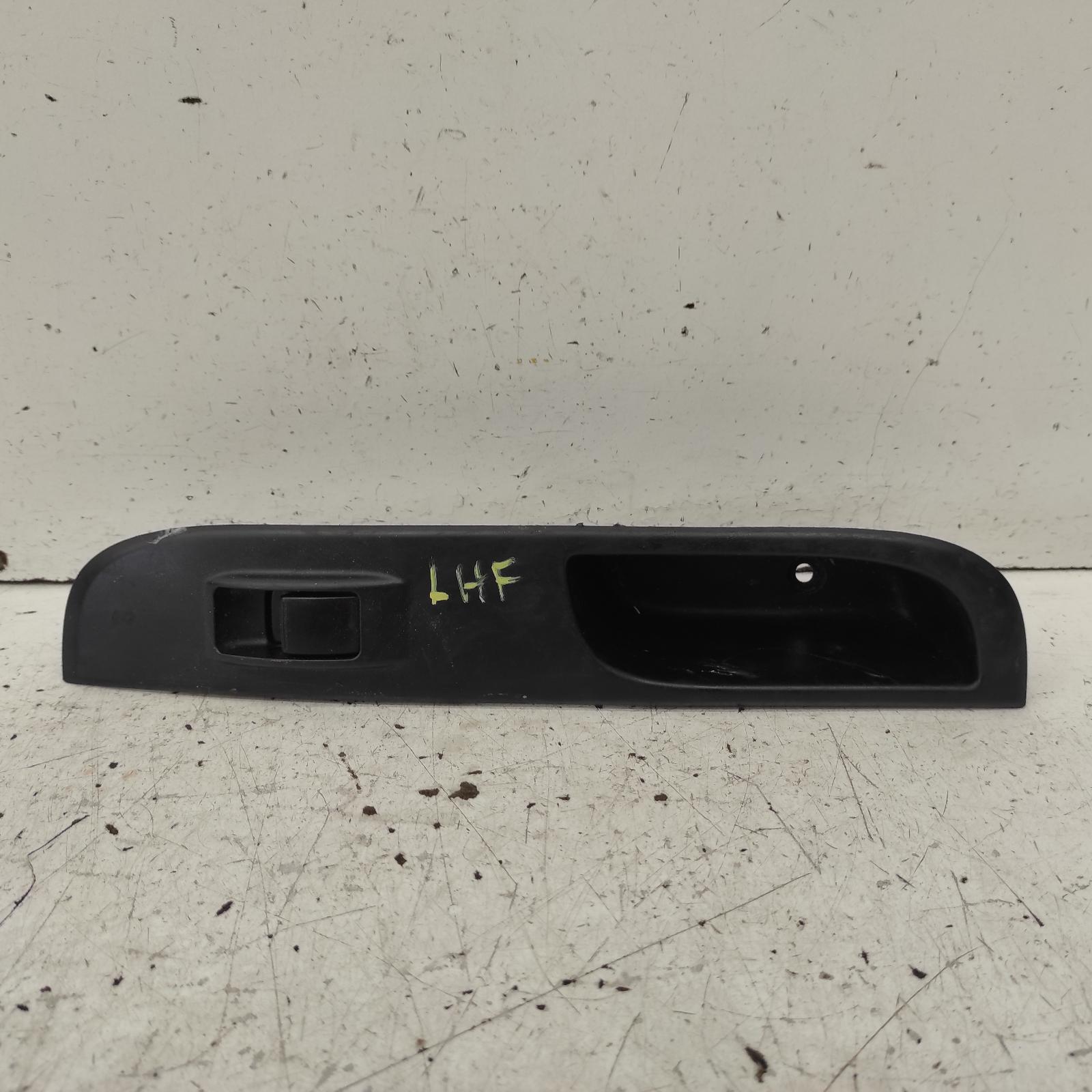 Triton Power Door Window Switch 2006-2015 lh rear,ml-mn,07/06-04/15 00021539 #654397