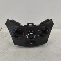 heater/aircon controls