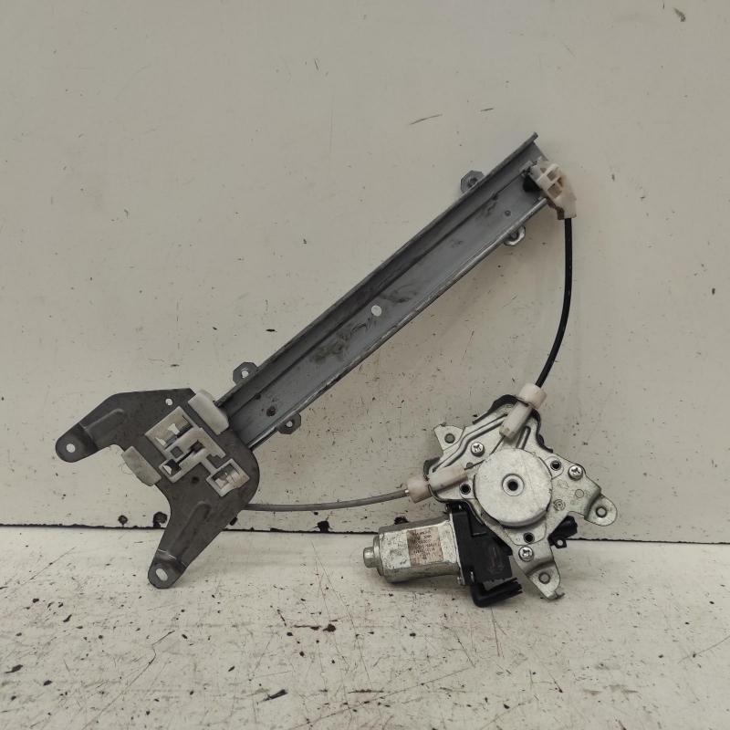 window regulator/motor rear left