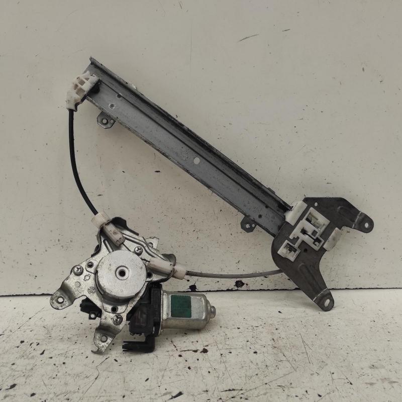 window regulator/motor rear right