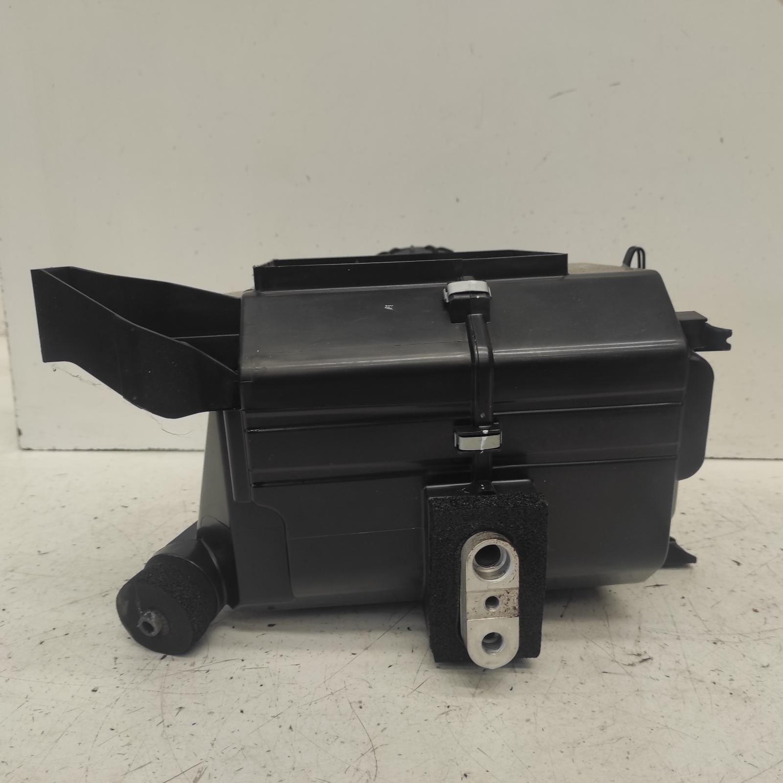Captiva Heater Core/box 2011-2018 cg,climate control type,01/11-06/18 00021406 #654886